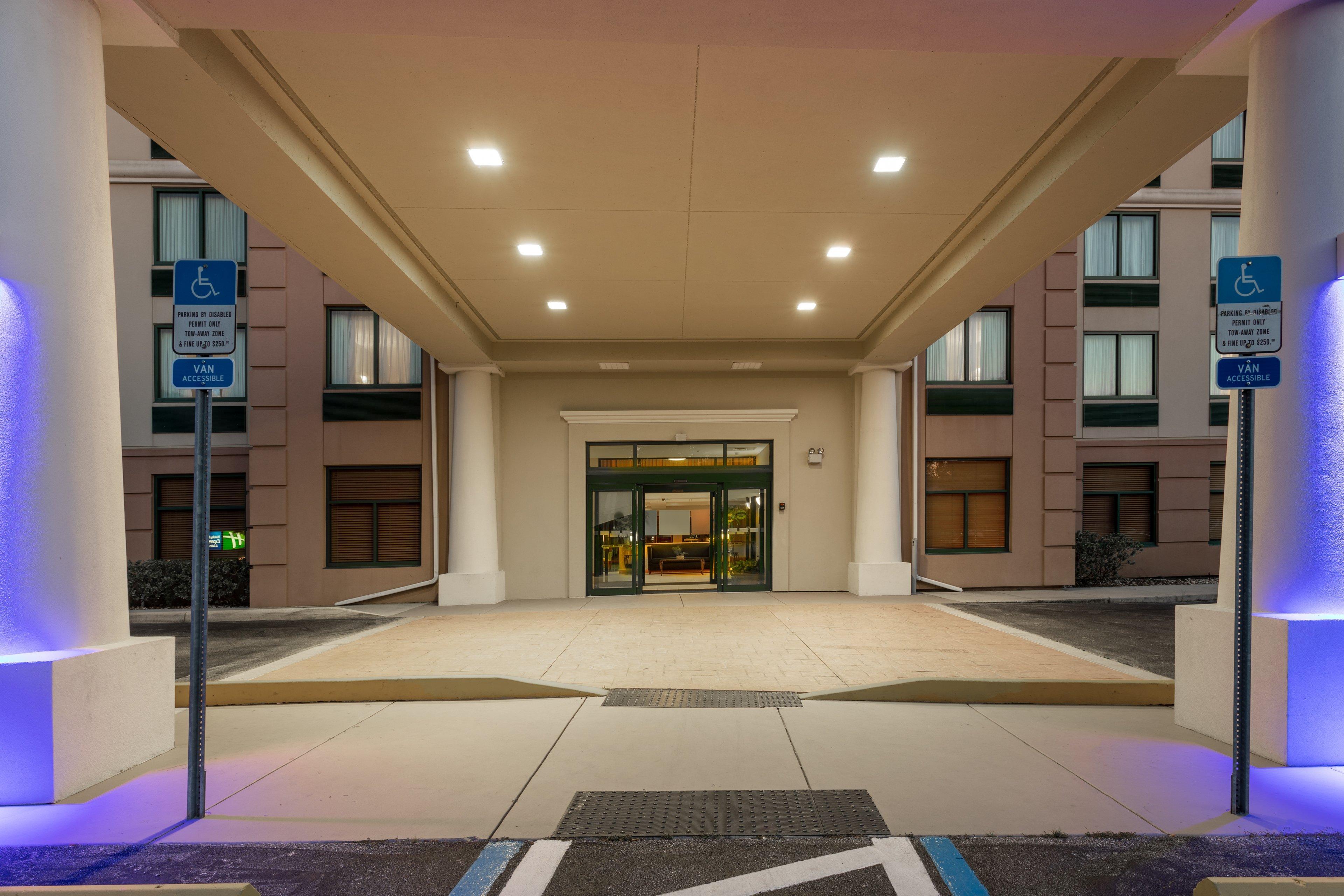 Holiday Inn Express & Suites Bradenton East-Lakewood Ranch By Ihg Luaran gambar